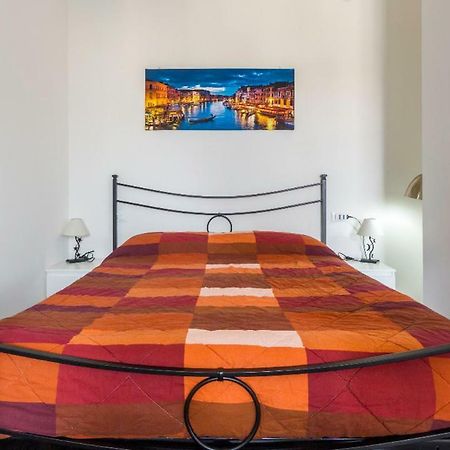 Piccolo Flat Near Venice Местре Экстерьер фото